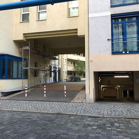Sonnige Wohnung Im Zentrum Mit Terrasse U Tiefgarage - Netflix & Prime Leipzig Ngoại thất bức ảnh