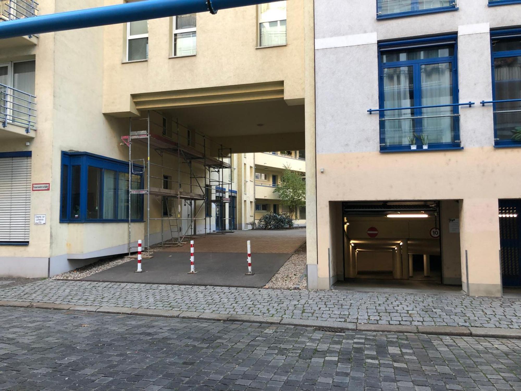 Sonnige Wohnung Im Zentrum Mit Terrasse U Tiefgarage - Netflix & Prime Leipzig Ngoại thất bức ảnh